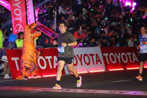 BIB: 130225, 44106, 240854
                            <button type="button" onclick="openModal(23179724)" class="btn btn-primary btn-sm float-right btn-popup" data-toggle="modal" data-target=".modal-high-quality">
                        <i class="fas fa-shopping-cart"></i> Add to Cart
                    </button>
                                            <button type="button" onclick="isThisMe(23179724, true)" class="btn btn-success btn-sm float-right btn-popup btn-isme hidden" data-toggle="tooltip" data-placement="bottom" title="นี่คือรูปของคุณใช่ไหม คลิกที่นี่เพื่อเอาเข้าอัลบั้ม">
                        <i class="fas fa-plus"></i> Add to album
                    </button>
                    <button type="button" onclick="isThisMe(23179724, false)" class="btn btn-warning btn-sm float-right btn-popup btn-isnotme hidden">
                        <i class="fas fa-ban"></i> Remove from album
                    </button>